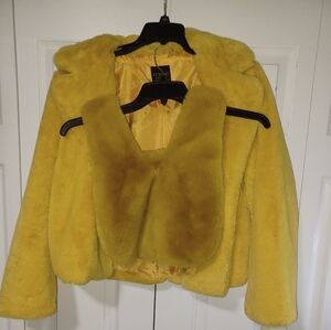 C I Sono Faux Fur Jacket  w/R K Zell Faux Fur Bag